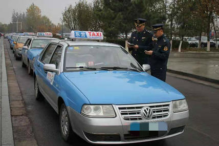 濮阳严防境外疫情出租车输入